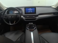 Hongqi E-QM5 431km Charging Fun Edition 5-seater - ფოტო 16