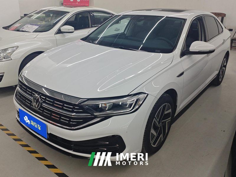 Volkswagen Jetta Sagitar 300TSI Dual-clutch transmission superior version