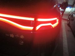 BYD Tang DM-i 1.5T 112KM Precursor Honorable Type - ფოტო 5