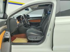 Volkswagen Bora 200TSI PRO Edition - ფოტო 14