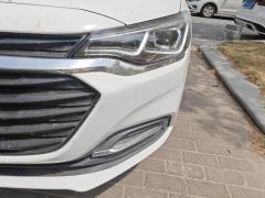 Chevrolet Monza 320 Automatic Delight Edition - ფოტო 4
