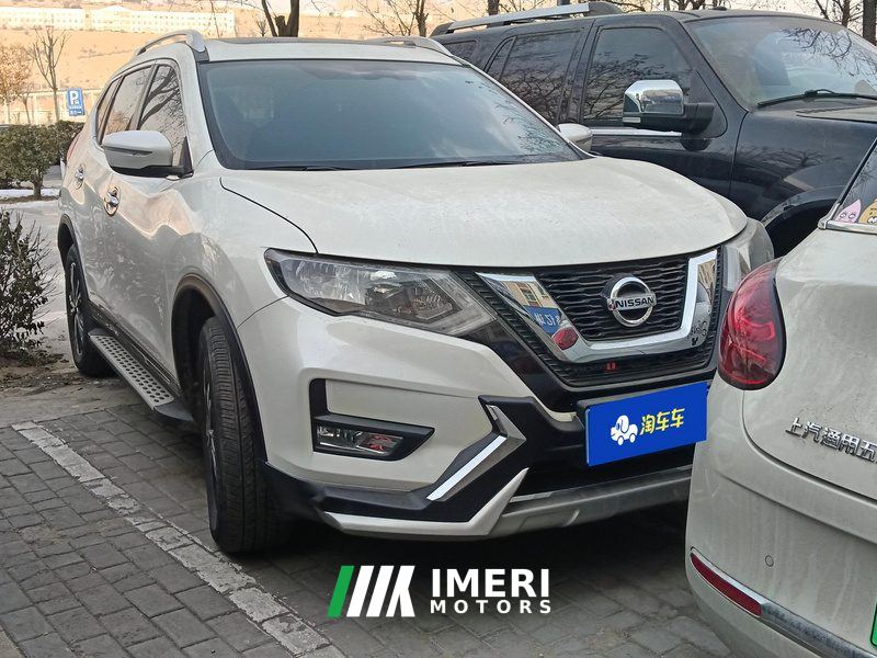 Nissan Qashqai 2.5L CVT AWD Edition 5