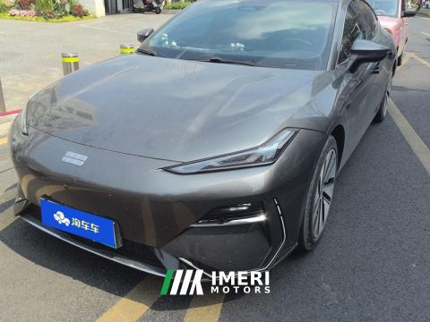 2024 Geely Galaxy E8 665km Rear-Drive Starship Long-Range Edition