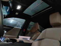 Lexus ES 300h Excellence Edition - ფოტო 15