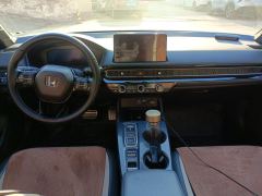 Honda Civic HATCHBACK e:HEV 2.0L E-CVT Edition - фото 16
