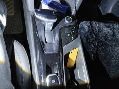 Hyundai ix35 2.0L Automatic 2WD Leading Edition GLS - ფოტო 19