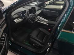 Geely Xingui Xingrui 2.0T Only this turquoise version - фото 14