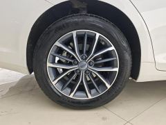 Geely Xingui 1.5T Edition - ფოტო 6