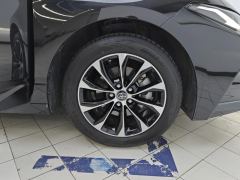 Toyota Avalon 2.5L Automatic Luxury Edition - ფოტო 6
