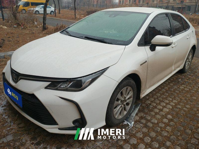 Toyota Corolla Dual-Engine 1.8L E-CVT Pioneer Edition