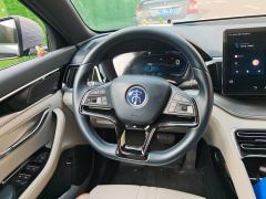 BYD Song PLUS DM-i 1.5L 2WD Flagship PLUS - ფოტო 18
