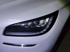 Lincoln Adventurer 2.0T RWD Luxury Elegant Edition - ფოტო 4