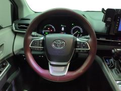 Toyota Sienna Dual-Engine 2.5L Comfort Edition - ფოტო 18