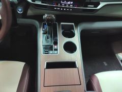 Toyota Sienna Dual-Engine 2.5L Comfort Edition - ფოტო 19
