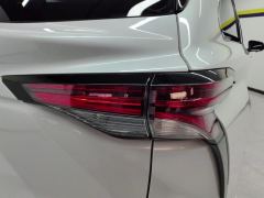 Toyota Sienna Dual-Engine 2.5L Comfort Edition - ფოტო 5