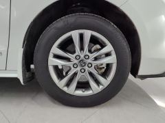 Toyota Sienna Dual-Engine 2.5L Comfort Edition - ფოტო 6