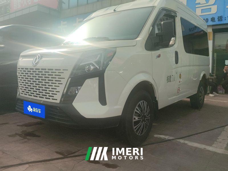 Dongfeng Yufeng V9 2.0T 5/6 - car from China