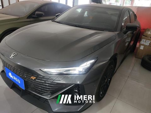 2022 Changan UNI-V 1.5T Version - автомобиль из Китая