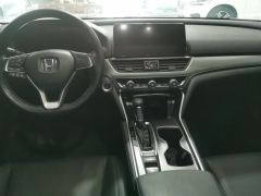 Honda Accord 260TURBO Luxury Edition - фото 16