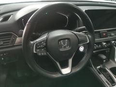 Honda Accord 260TURBO Luxury Edition - фото 18