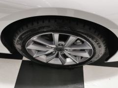 Honda Accord 260TURBO Luxury Edition - фото 6