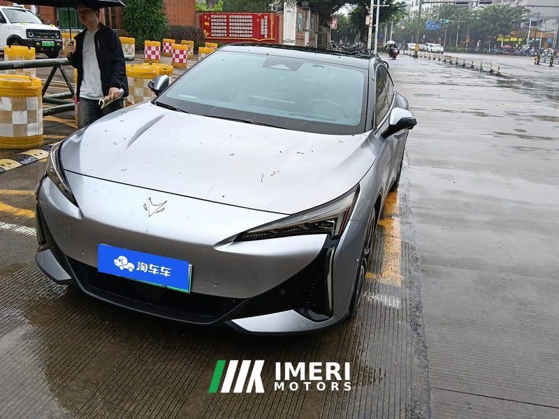 Arcfox Alpha S5 708MAX Front-wheel drive 200kW - ავტომობილი ჩინეთიდან