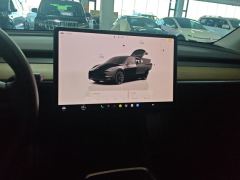 Tesla Model Y 688km Long Range AWD - photo 17
