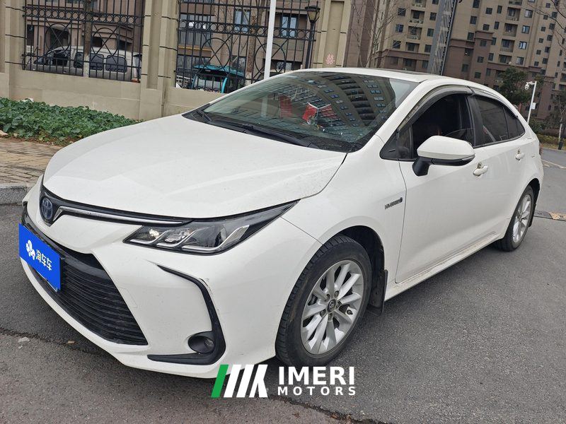 Toyota Corolla Dual-Engine 1.8L E-CVT Elite Edition - car from China