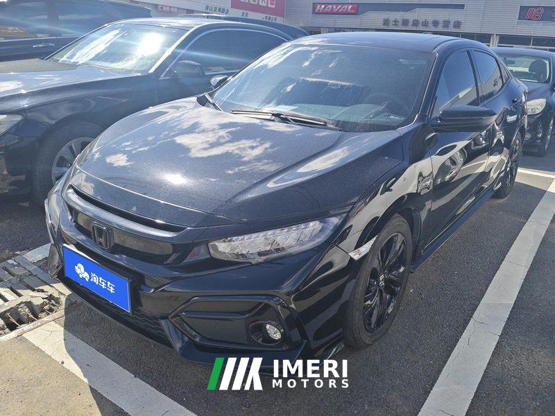 Honda Civic HATCHBACK 220TURBO CVT Trendy and cool