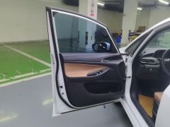 Buick GL6 323T Luxury Version - ფოტო 12