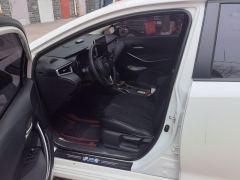 Toyota Corolla Dual-Engine 1.8L E-CVT Elite Edition - ფოტო 14
