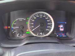 Toyota Corolla Dual-Engine 1.8L E-CVT Elite Edition - ფოტო 20