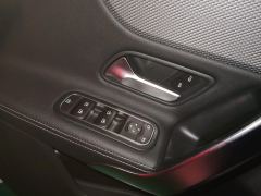 Mercedes-Benz A-Class (Imported) A 180 - ფოტო 13