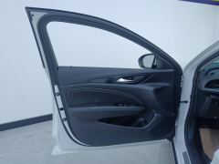 Buick Regal 25T Edition - photo 12