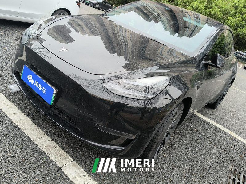 Tesla Model Y 688km Long Range AWD