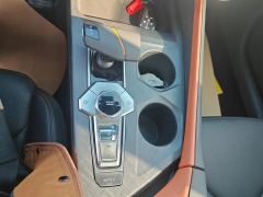 Changan UNI-V Zhidian iDD 1.5T 113km Smart cool type - фото 19