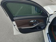 BMW 3 Series 320Li M Sport Package - ფოტო 12