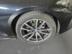 BMW 3 Series 325Li M Sport Package - ფოტო 6