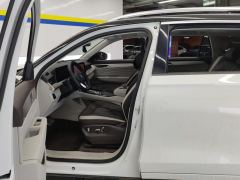 Volkswagen Lanhun Tour 380TSI AWD R-Line Parade version - photo 14