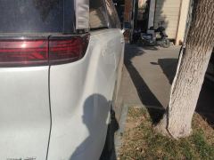 Denza D9 DM-i 1.5T 180km AWD Version 7 - ფოტო 5