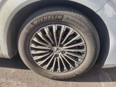 Denza D9 DM-i 1.5T 180km AWD Version 7 - ფოტო 6