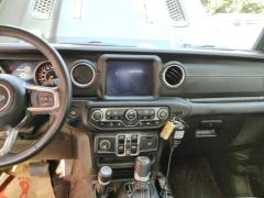 Jeep Gladiator 3.6L Edition - photo 17