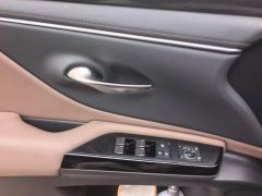 Lexus ES 200 Excellence Edition - фото 13