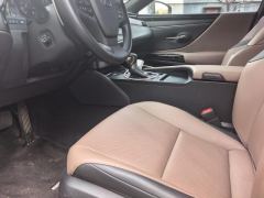 Lexus ES 200 Excellence Edition - фото 14