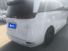 Denza D9 DM-i 1.5T 180km AWD Version 7 - ფოტო 2