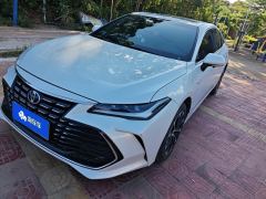 Toyota Avalon Dual-Engine 2.5L Luxury Edition - фото 1
