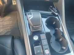 Volkswagen Touareg 3.0T Premium Obsidian Black Sports Suit - ფოტო 19