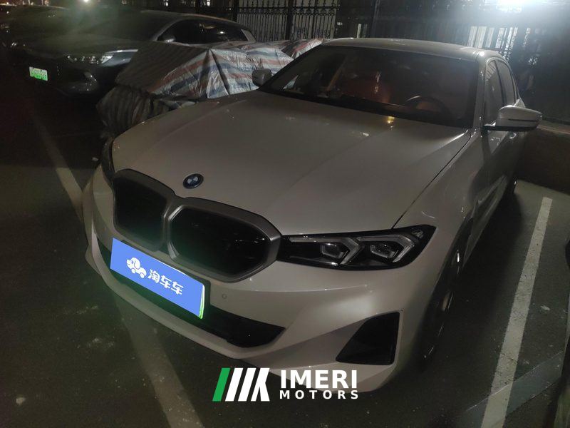 BMW i3 eDrive 35 L