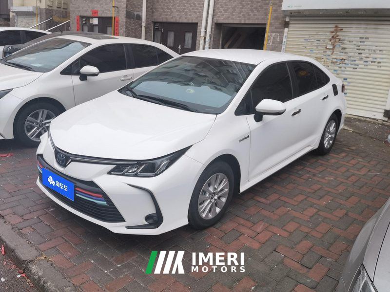 Toyota Corolla Dual-Engine 1.8L E-CVT Pioneer Edition