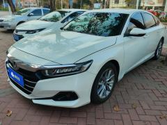 Honda Accord 260TURBO Luxury Edition - фото 1